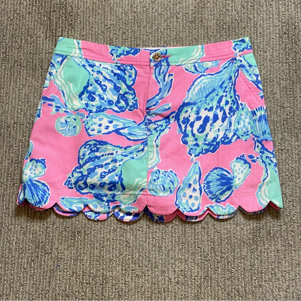 Lilly Pulitzer ”Collette” Print Skort with Scallop Hem size 6